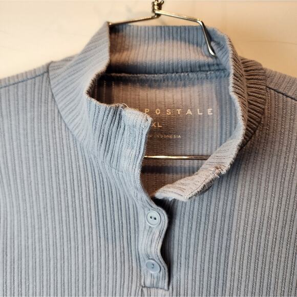 Aeropostale Blue Crop Top Long Sleeve T-Shirt Size XL - Picture 5 of 6
